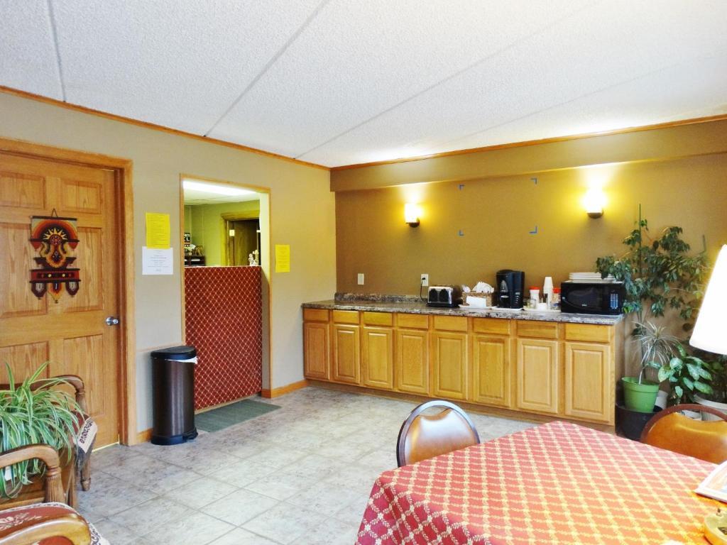 Attican Motel - Attica - Batavia - Warsaw - Darien Lake Ngoại thất bức ảnh