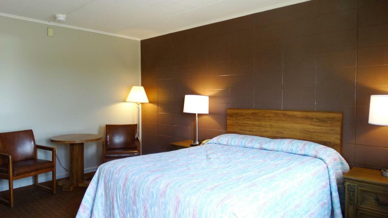 Attican Motel - Attica - Batavia - Warsaw - Darien Lake Ngoại thất bức ảnh