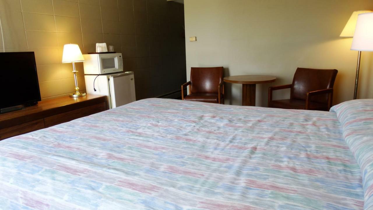 Attican Motel - Attica - Batavia - Warsaw - Darien Lake Ngoại thất bức ảnh